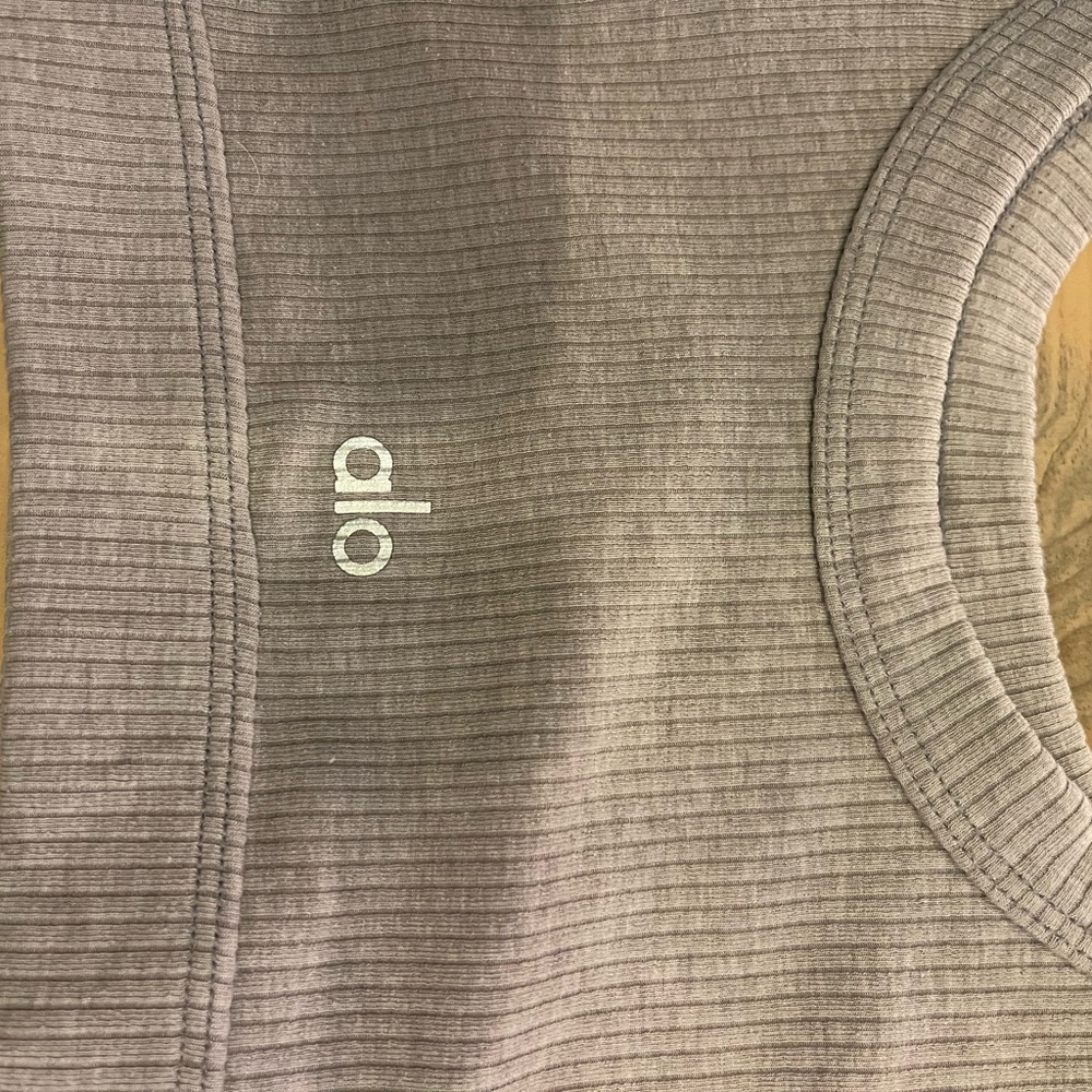 ALO Ribbed Comfort Crop Tank Bralette - Gray